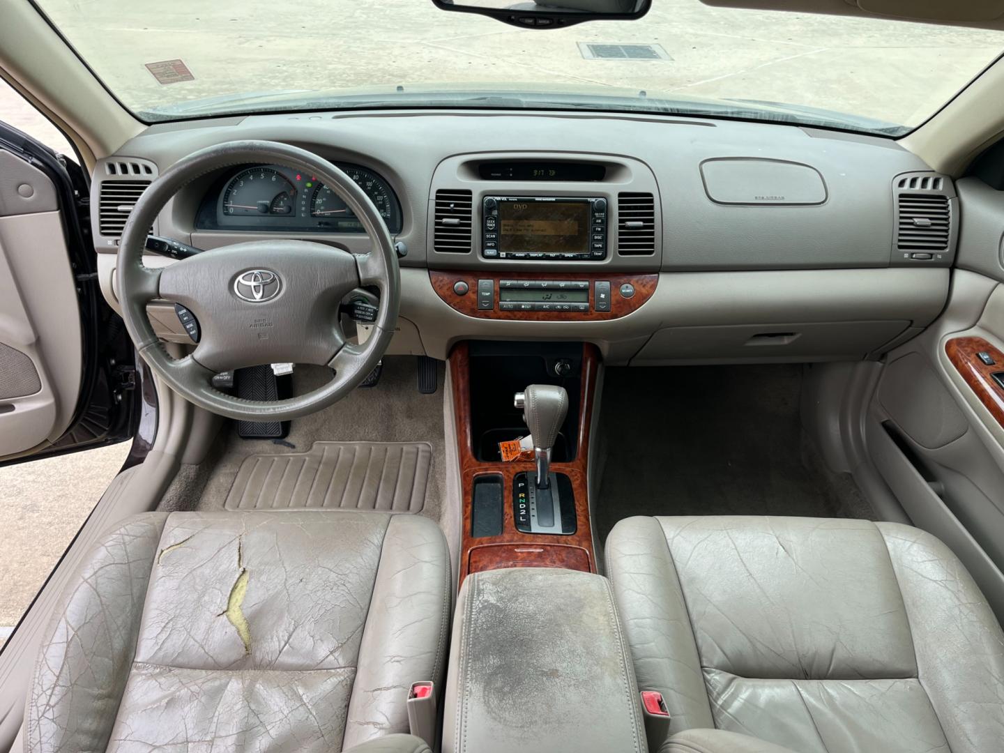 2002 BROWN /tan Toyota Camry LE V6 (JTDBF32K420) with an 3.0L V6 DOHC 24V engine, 4-Speed Automatic Overdrive transmission, located at 14700 Tomball Parkway 249, Houston, TX, 77086, (281) 444-2200, 29.928619, -95.504074 - Photo#10